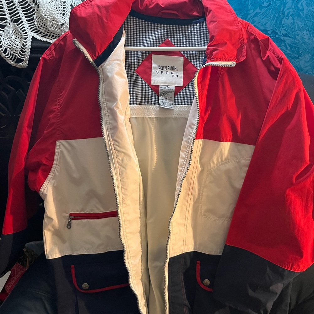 Jaclyn Smith Sport Plus Red/White & Navy Jacket. Vintage #y2K
